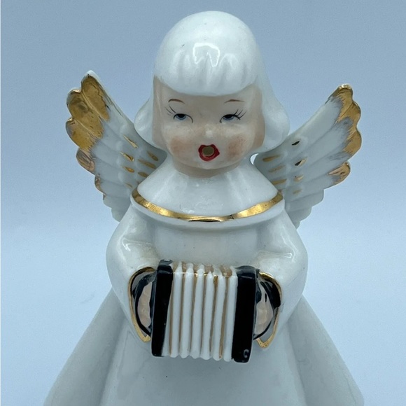 Vintage Chase JAPAN Porcelain Angel Figurines Set of 2 Accordian White Gold - Picture 4 of 9